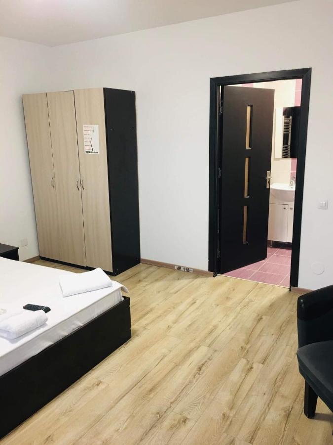 Casa Famous Apartment Iasi Ngoại thất bức ảnh
